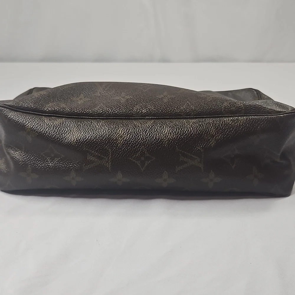 Vintage Louis Vuitton Dark Brown Monogram Toiletry Bag
